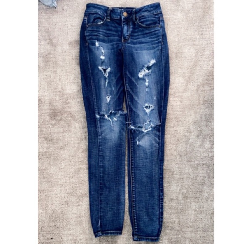 American Eagle Ripped Super Stretch Jeans